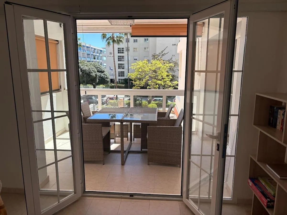 Marbella Beachside Apartment - 1 Min Walk To Beach 0*,